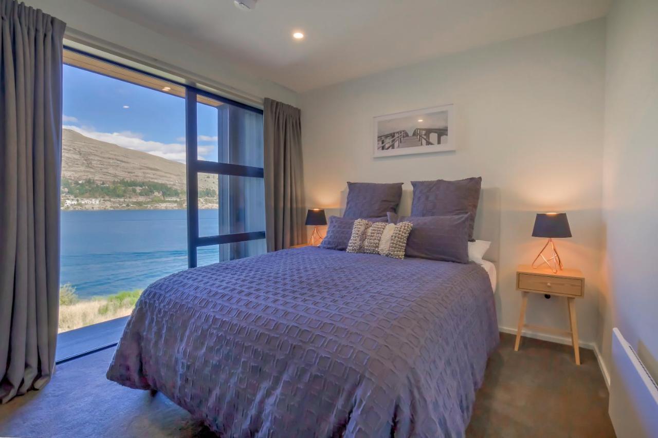 The Villa Lookout - Queenstown Holiday Villa Bagian luar foto